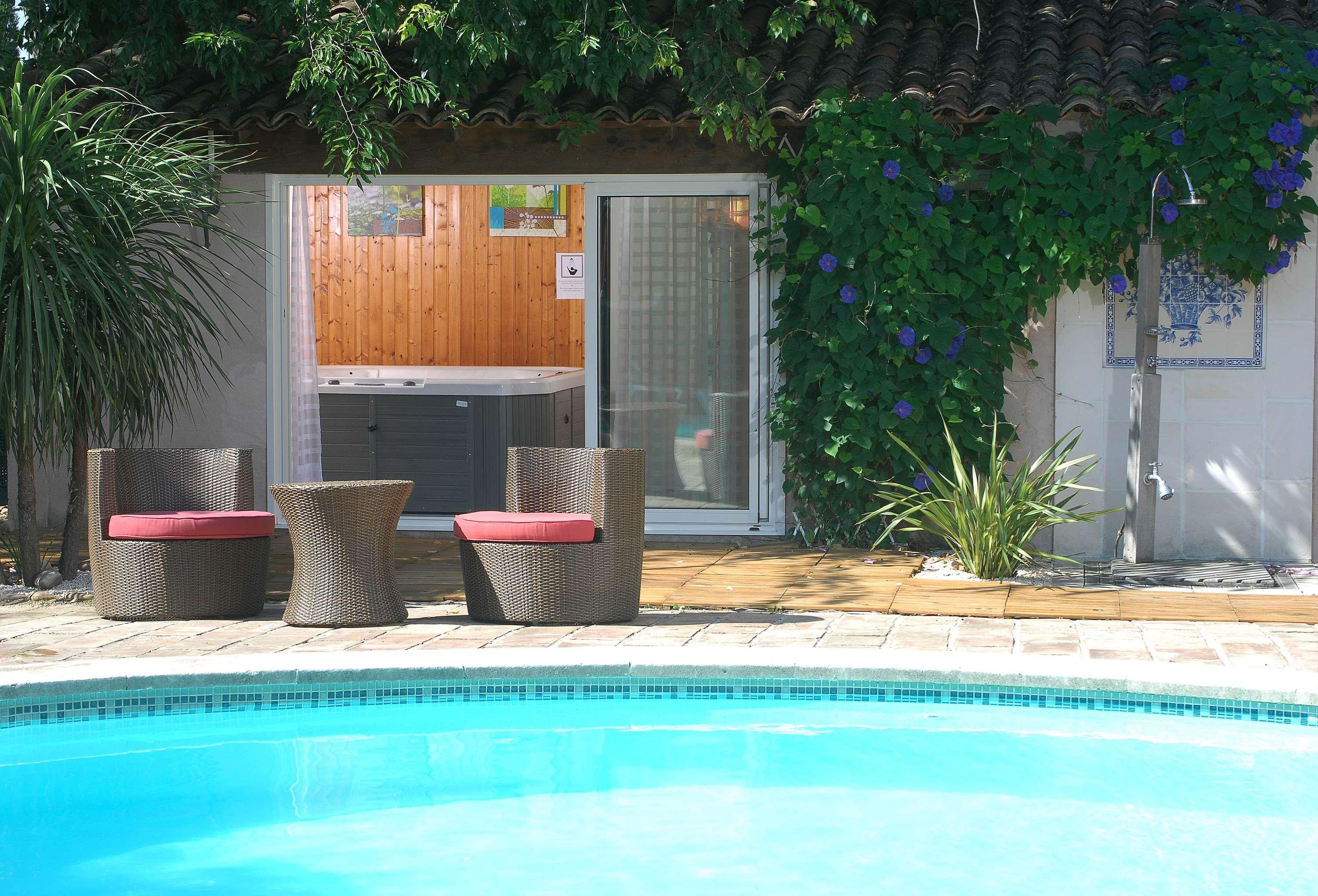 Best Western L'Orangerie Nimes Exterior foto