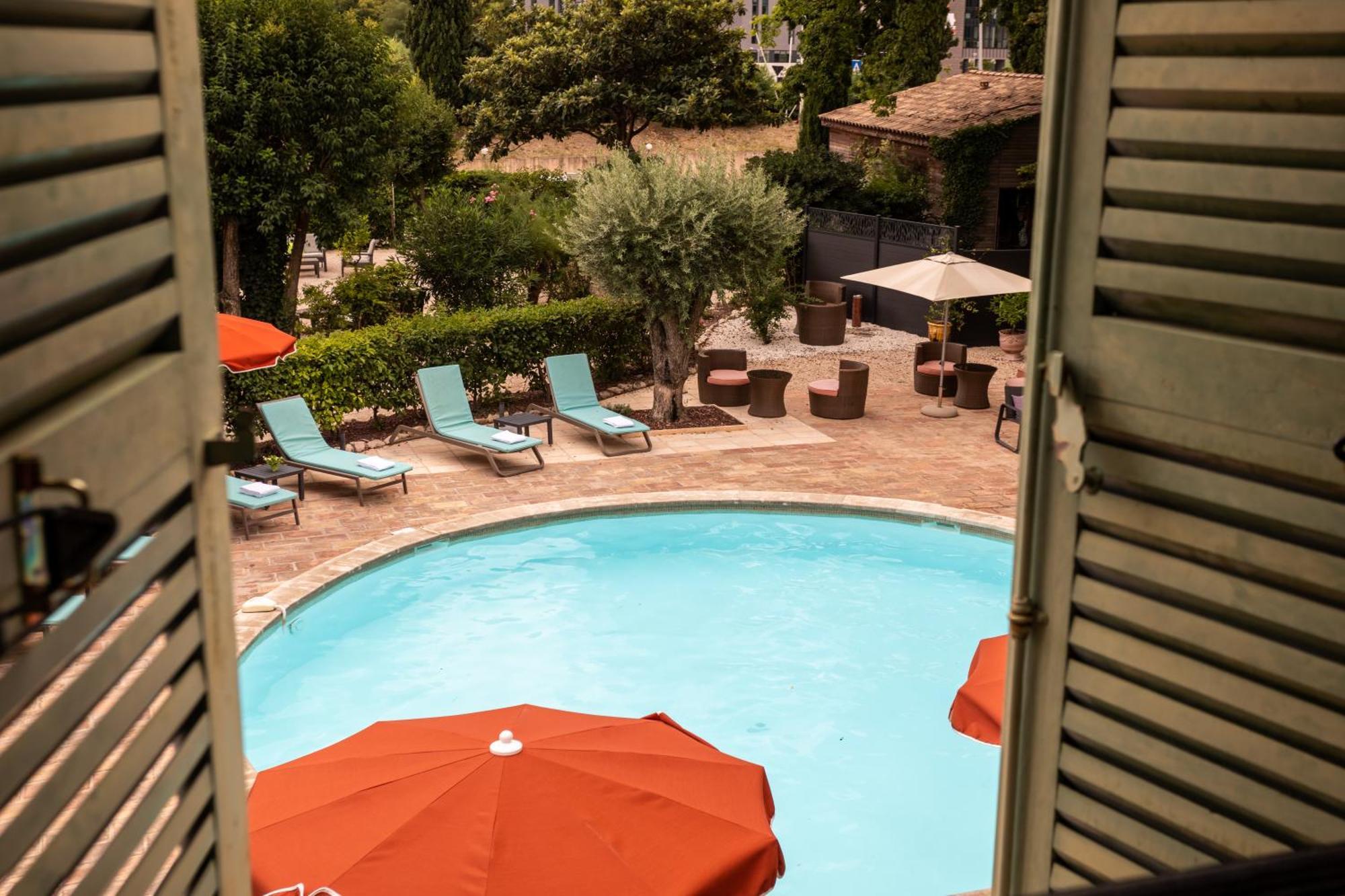 Best Western L'Orangerie Nimes Exterior foto